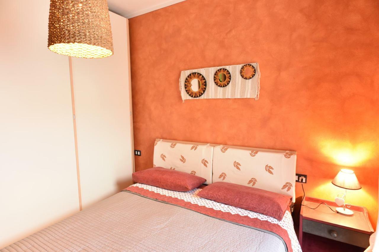 Holiday Apartment Albachiara Tavernola Bergamasca Luaran gambar