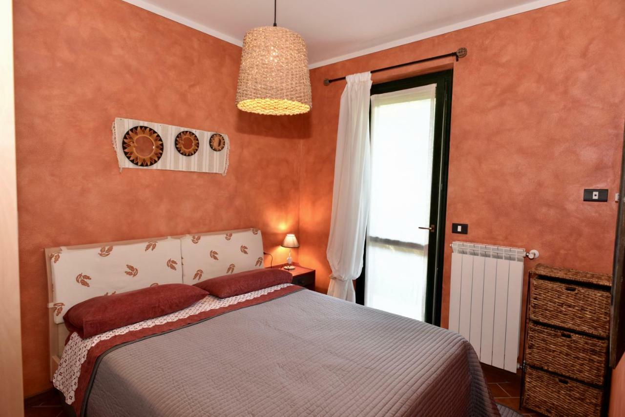 Holiday Apartment Albachiara Tavernola Bergamasca Luaran gambar